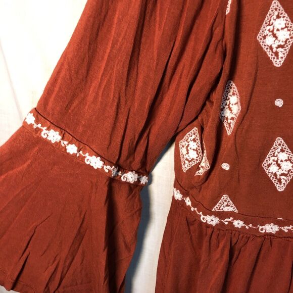 Terra Cotta & White Baby Doll Top Torrid Size 2 Flared Sleeves - Picture 10 of 11